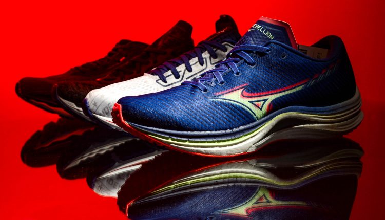 mizuno-running-shoes-compare-wave-sky5-skyneo2-rebellion-rider25