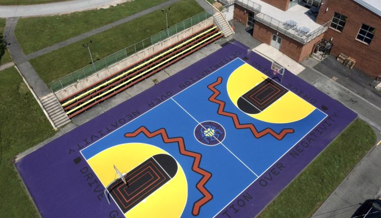 adidas-don-issue-3-playground-hoops-court (1)