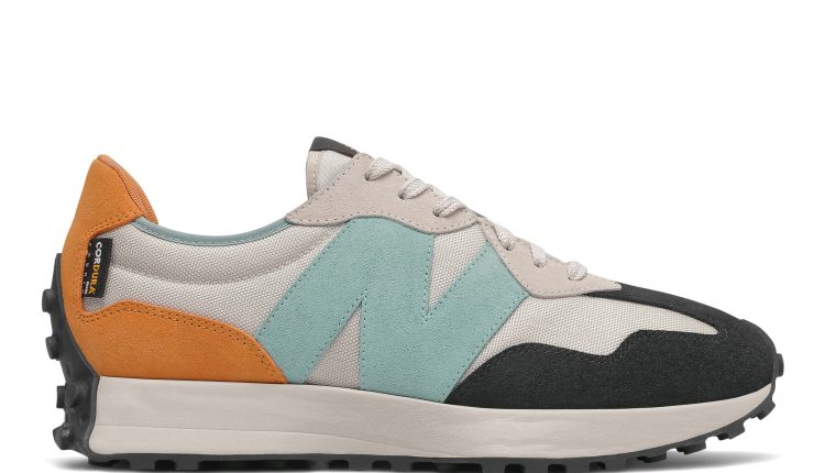 new-balance-all-terrain-57-40-327-iu-lee-ji-eun (5)