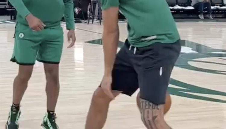 jayson-tatum-warmups-on-unknow-basketball-shoes