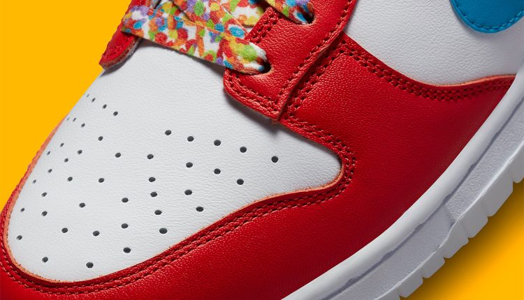 lebron-james-nike-dunk-low-fruity-pebbles-9