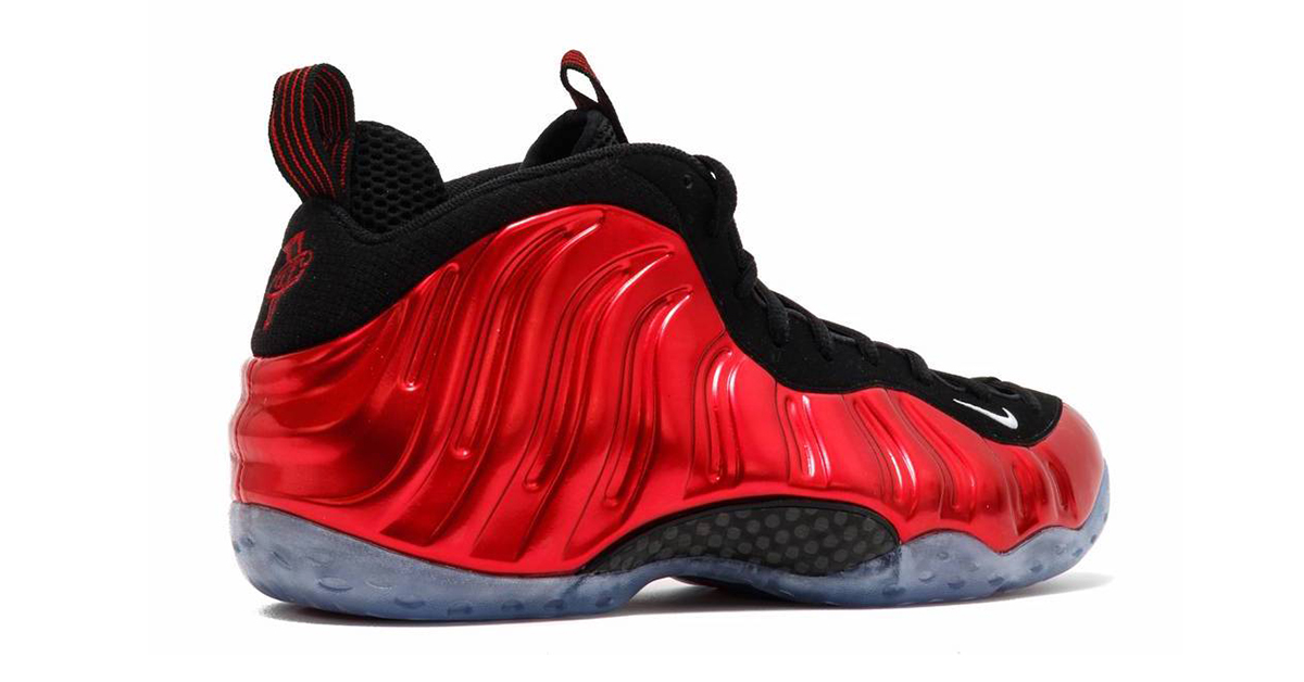 新聞分享/ 預約2023 年Nike Air Foamposite One 'Metallic Red' 有望