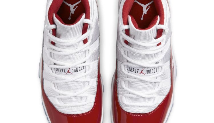 air-jordan-11-cherry-4