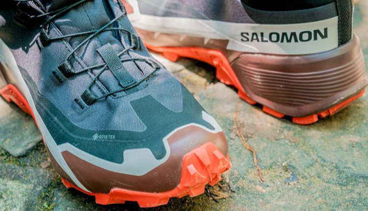 SALOMON-CROSS-FAMILY-34