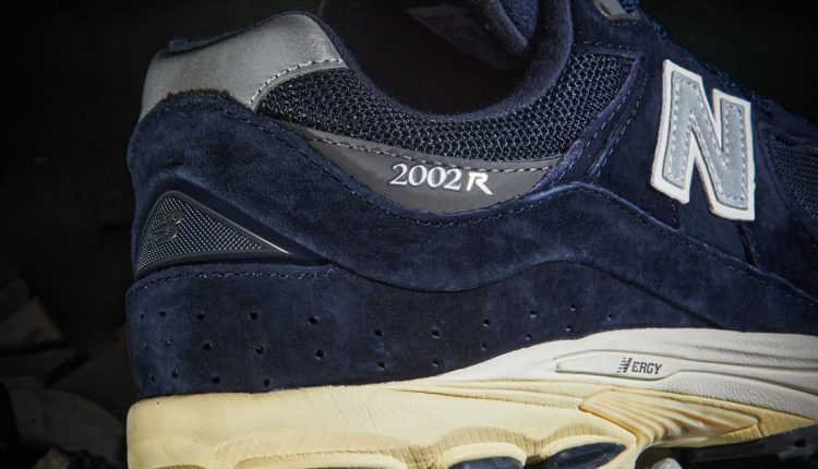 new-balance-2002r-kenlu-10