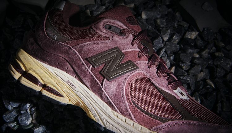 new-balance-2002r-kenlu-13r