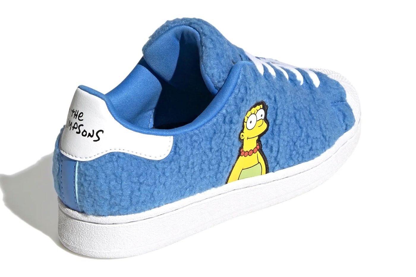 Адидас симпсон. Кеды адидас симпсоны. Кроссовки адидас the Simpsons. Adidas Simpsons кроссовки marge. Кеды adidas Simpson.