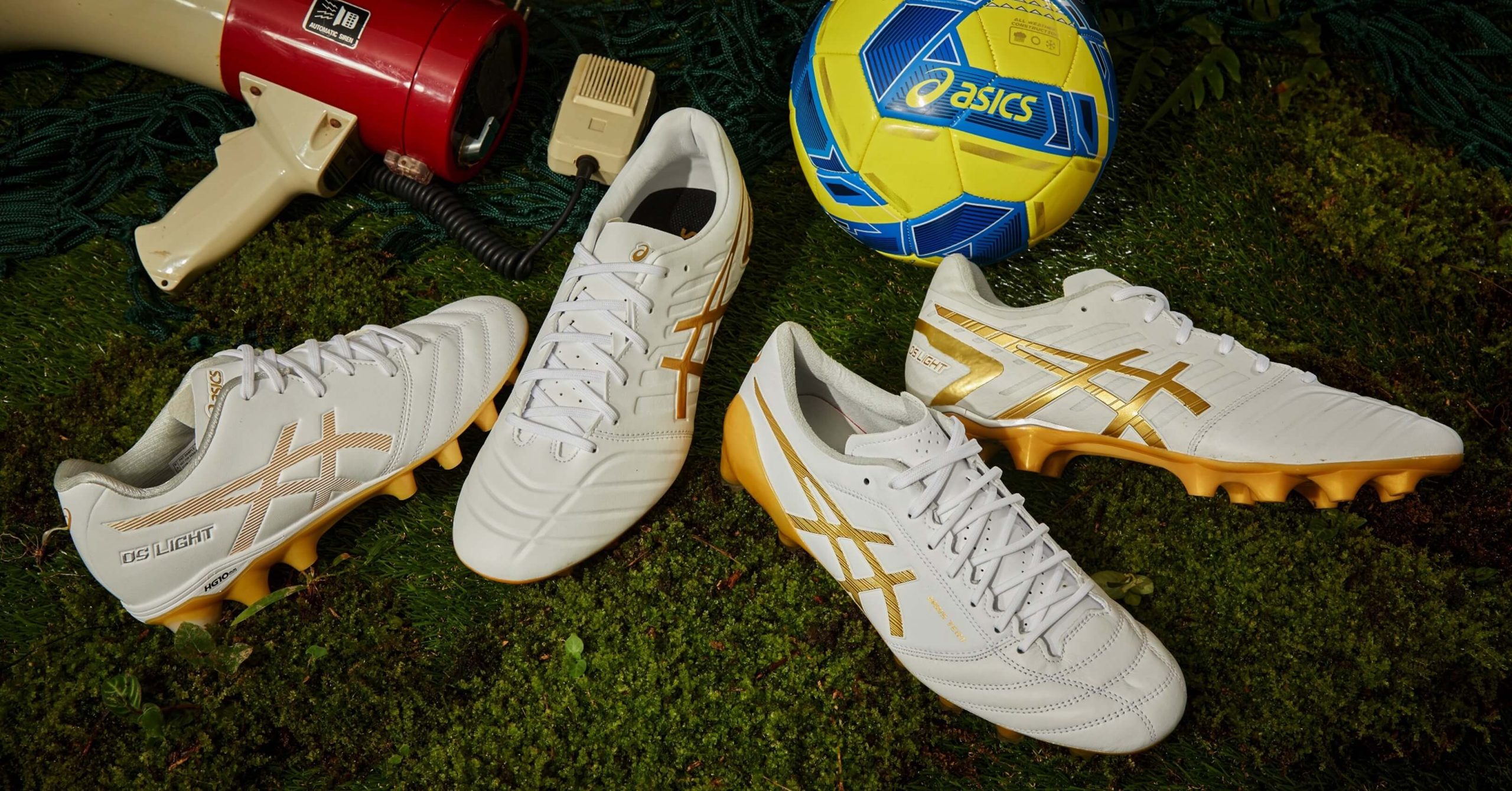 asics-glory-gold-collection-football (1)