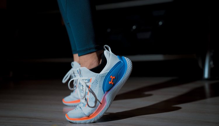 Under Armour FLOW DYNAMIC ft JAY Janet (10)