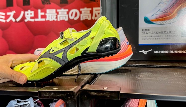 20230309-osaka-mizuno-wave-rebellion-pro-running-shoe-review-1