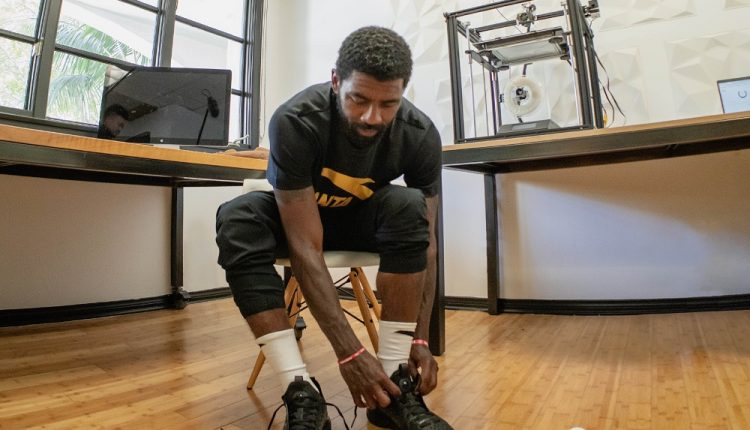 Kyrie Irving Signs With ANTA (5)