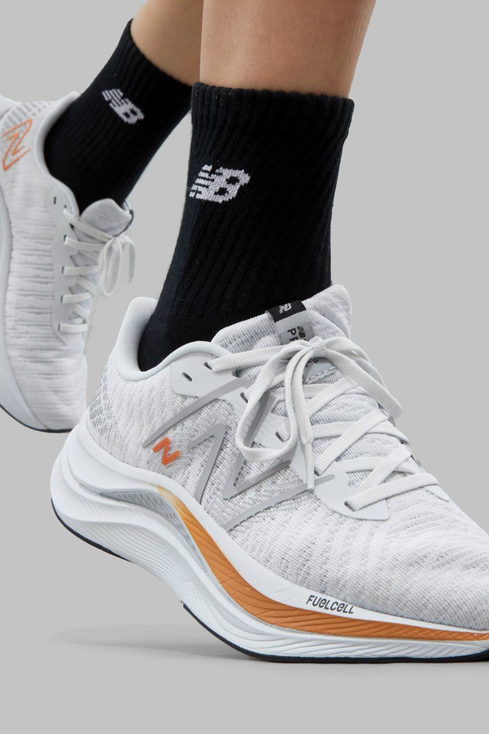NEWBALANCE-FUELCELL-PROPEL-V4-feature-6-b