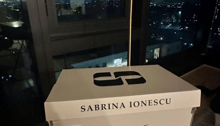 Nike Sabrina 1 Box