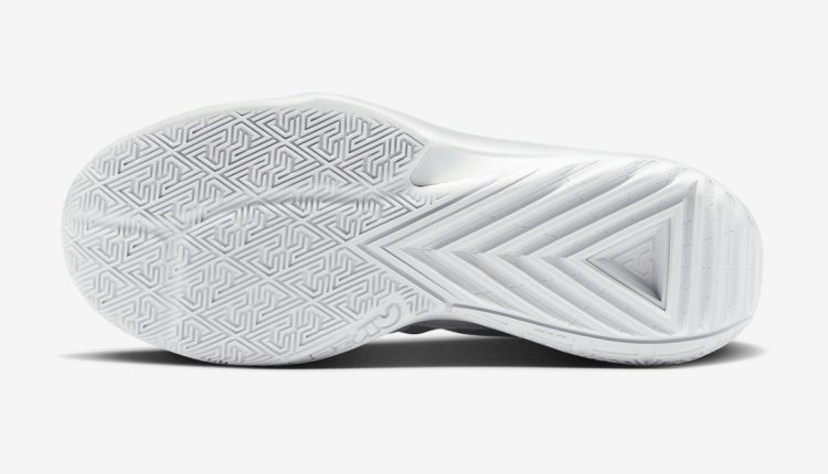 nike-zoom-freak-5-triple-white-official-photos-6