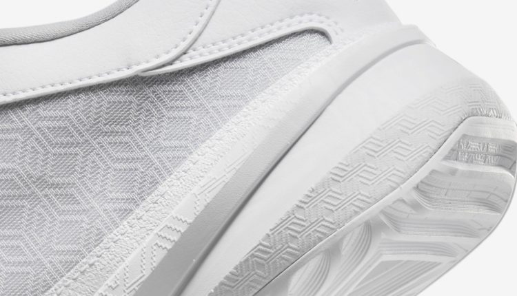 nike-zoom-freak-5-triple-white-official-photos-8