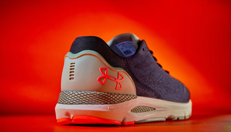 under-armour-hovr-machina-3-sonic-6-feature-7