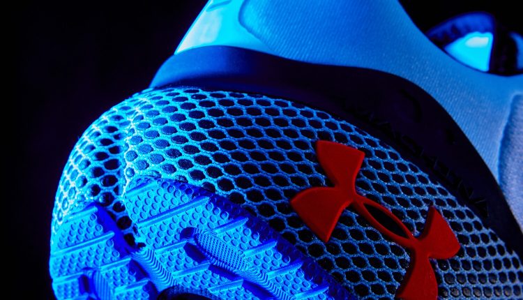 under-armour-hovr-machina-3-sonic-6-feature-9