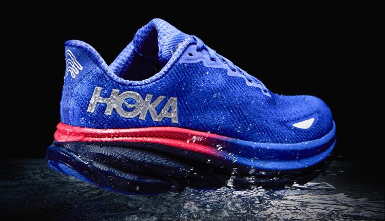 HOKA-CLIFTON-9-GTX-running-shoes-woman