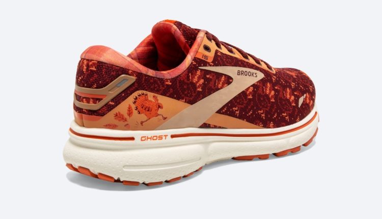 brooks-ghost-15-thanksgiving-day-news-05