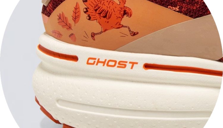 brooks-ghost-15-thanksgiving-day-news-07