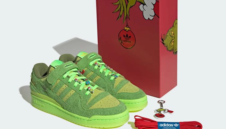 dtlr-new-balance-990v4-festive-news-10