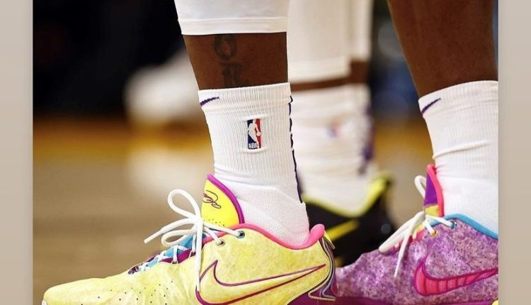 nike-lebron-21-xxi-lerasberry-lemonade-named-by-lebron-james (3)