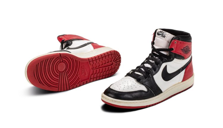 air-jordan-1-high-og-black-toe-reimagined-1