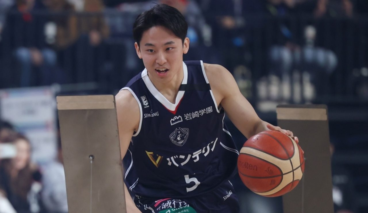 新聞分享 / 河村勇輝 B.LEAGUE 明星賽曝光 UNPRE ARS LOW 2 新色？ASICS 公開神秘配色身分 – KENLU.net