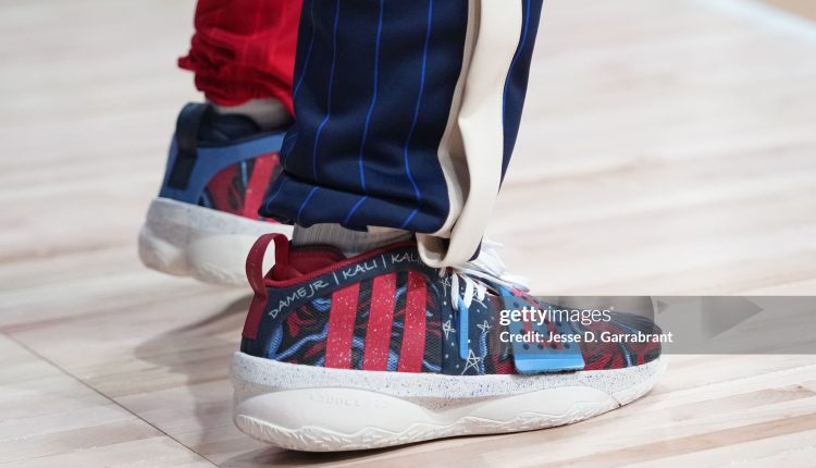 damian-lillard-asg-mvp-with-adidas-dame-8-extply-dame-time-abstract-custom-pe (3)