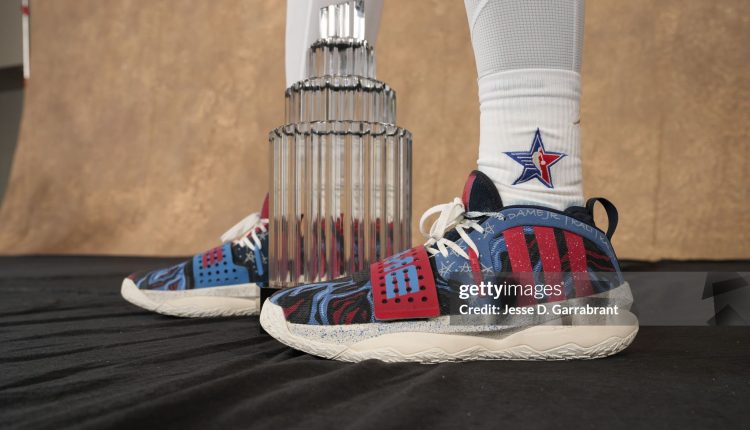 damian-lillard-asg-mvp-with-adidas-dame-8-extply-dame-time-abstract-custom-pe (4)