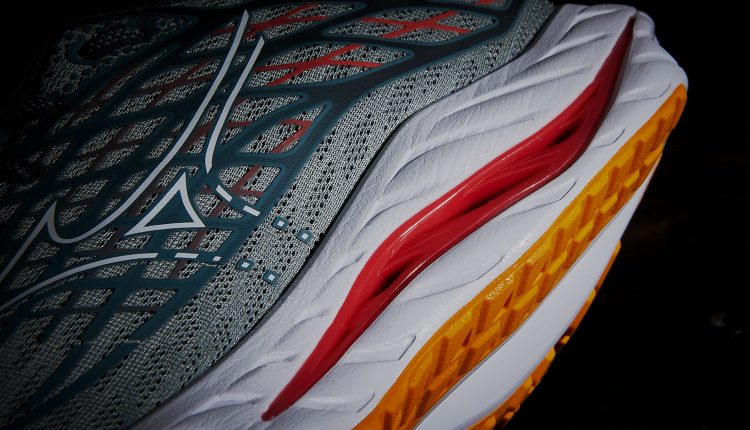 mizuno-wave-inspire-20-feature-06-05