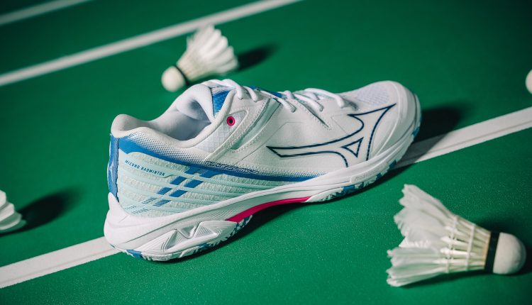 mizuno-wave-claw-3-feature-40