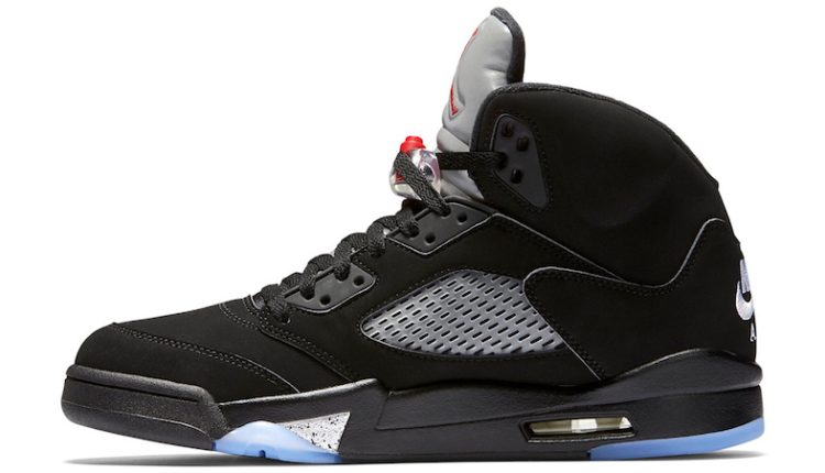 air-jordan-5-og-black-metallic-retro-2025-3