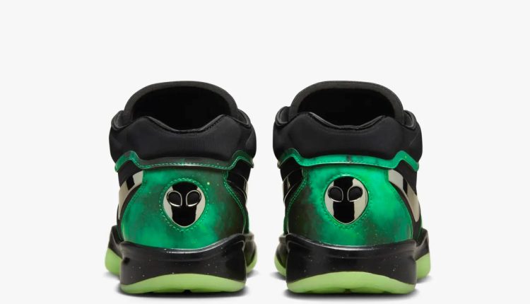 air-zoom-g-t-hustle-2-victor-wembanyama-apple-green-and-black-fz7309-900-release-date-2