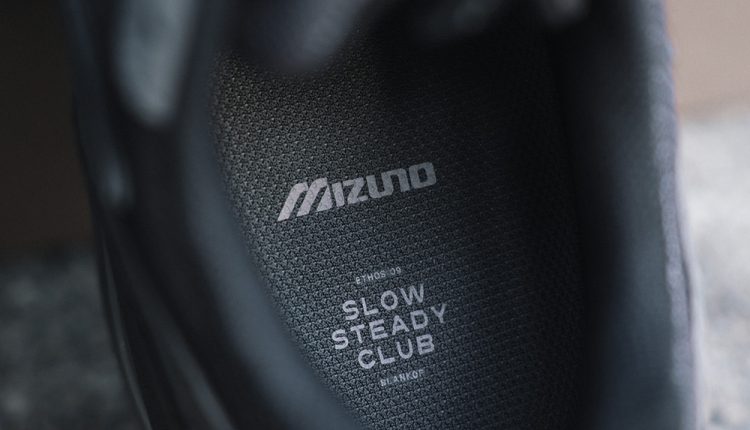 mizuno-wave-rider-10-slow-steady-club-unboxing-05