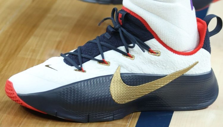 lebron-james-nike-royalty-tr-training-shoe-usa-colorway (1)