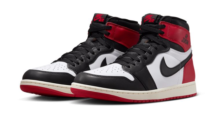 air-jordan-1-black-toe-reimagined-postponed-to-2025-news-03