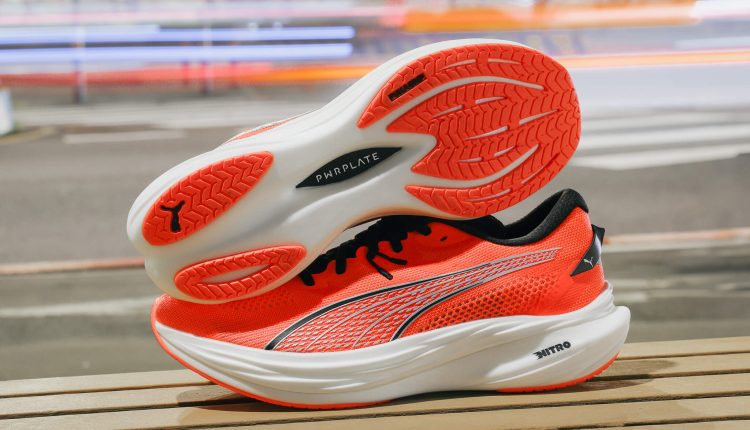 puma-deviate-nitro-3-glowing-red (17)