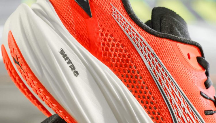 puma-deviate-nitro-3-glowing-red (24)