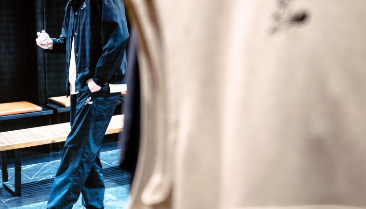 Xiu Jie Kai new balance-64