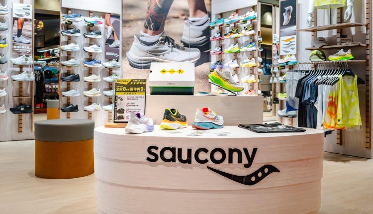SAUCONY TAIPEI A11 RUNNING SHOE STORE -21
