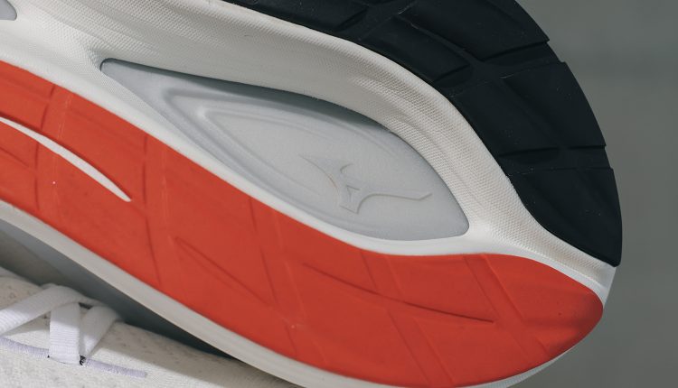 mizuno-neo-vista-2-feature-20