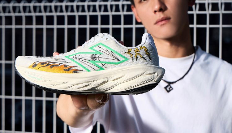 new-balance-yu-chang-chen-wei-custom-shoes-5