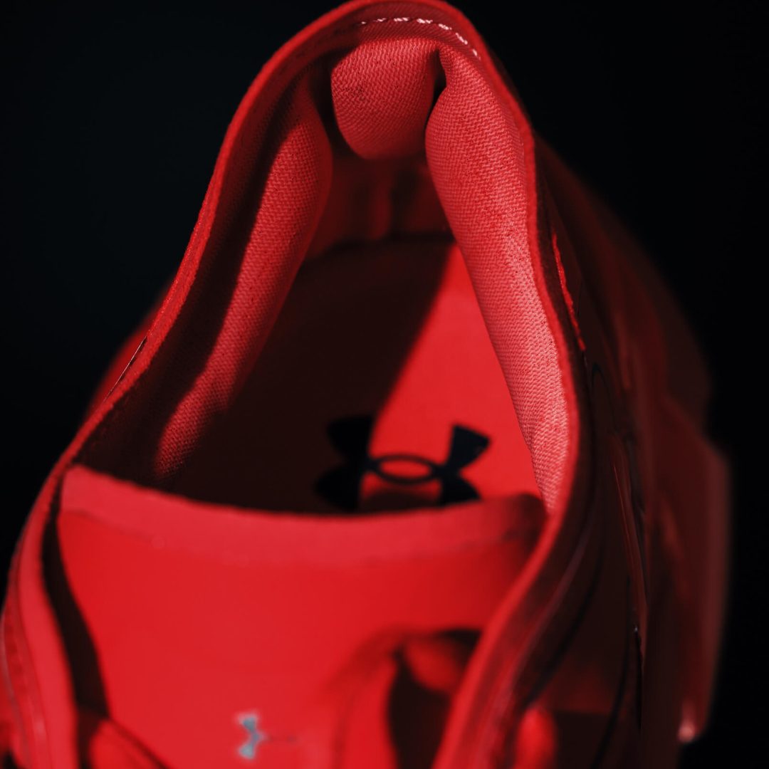 feature-under-armour-halo-racer-runner-trainer (11)