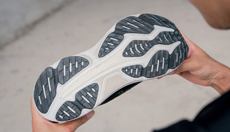saucony-hurricane-25-review-by-morris-chang-08