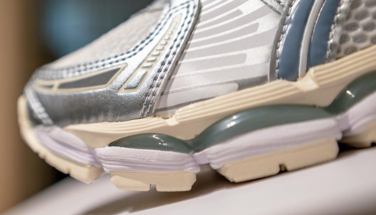 ASICS KAYANO 12pointone-16