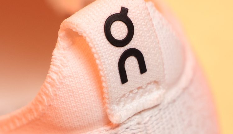 on-cloudsurfer-max-feature-13