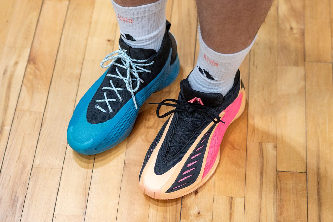 涼風 adidas ZX 2K Boost White Solar Red Blue