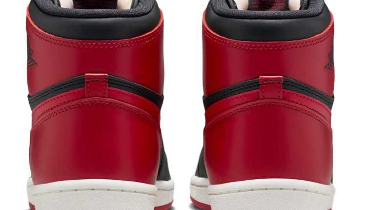 air-jordan-1-high-85-bred-re-release-2025-holiday-news-05