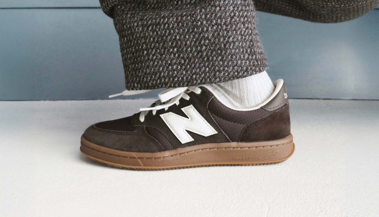 auralee-x-new-balance-t500-news-cover